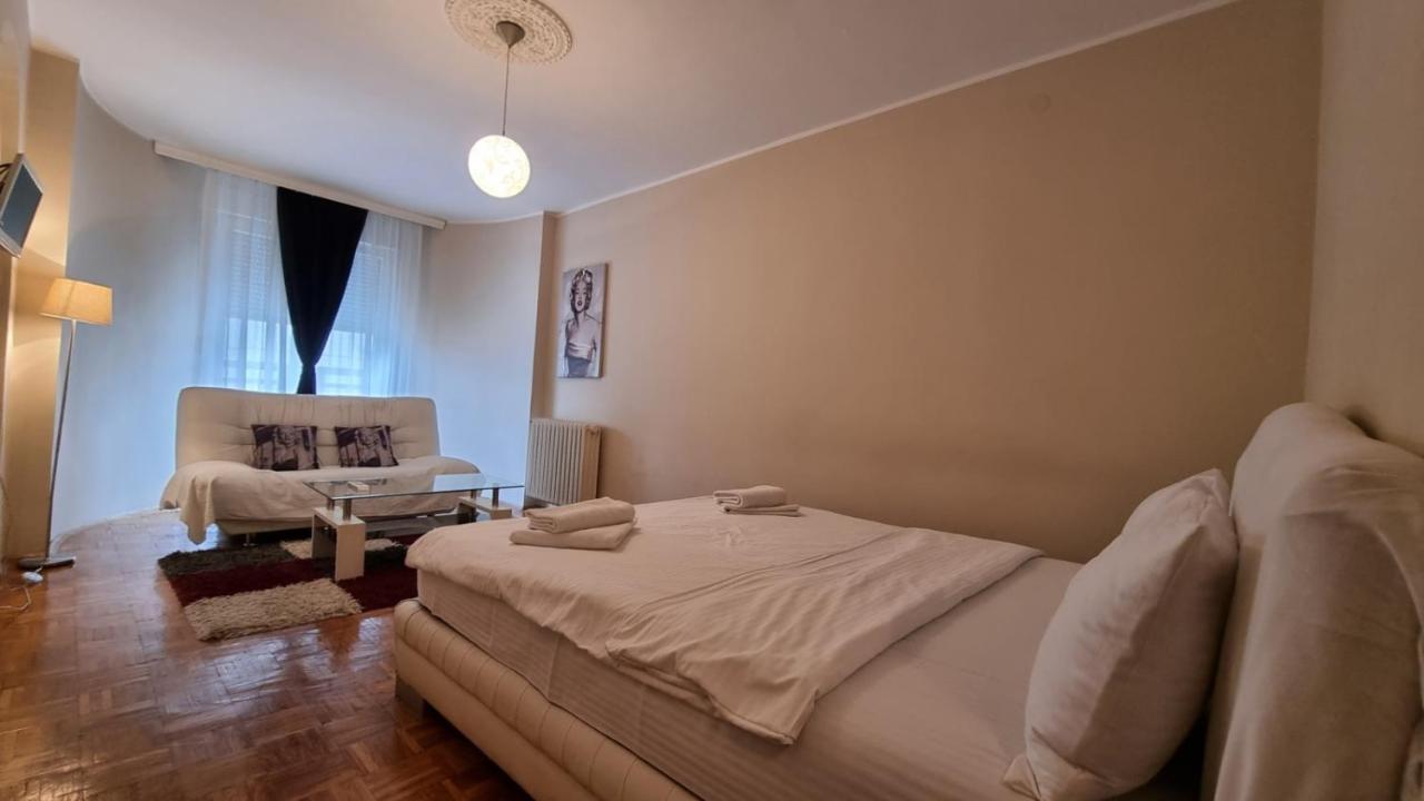 Slavija Square Apartments Belgrade Exterior photo